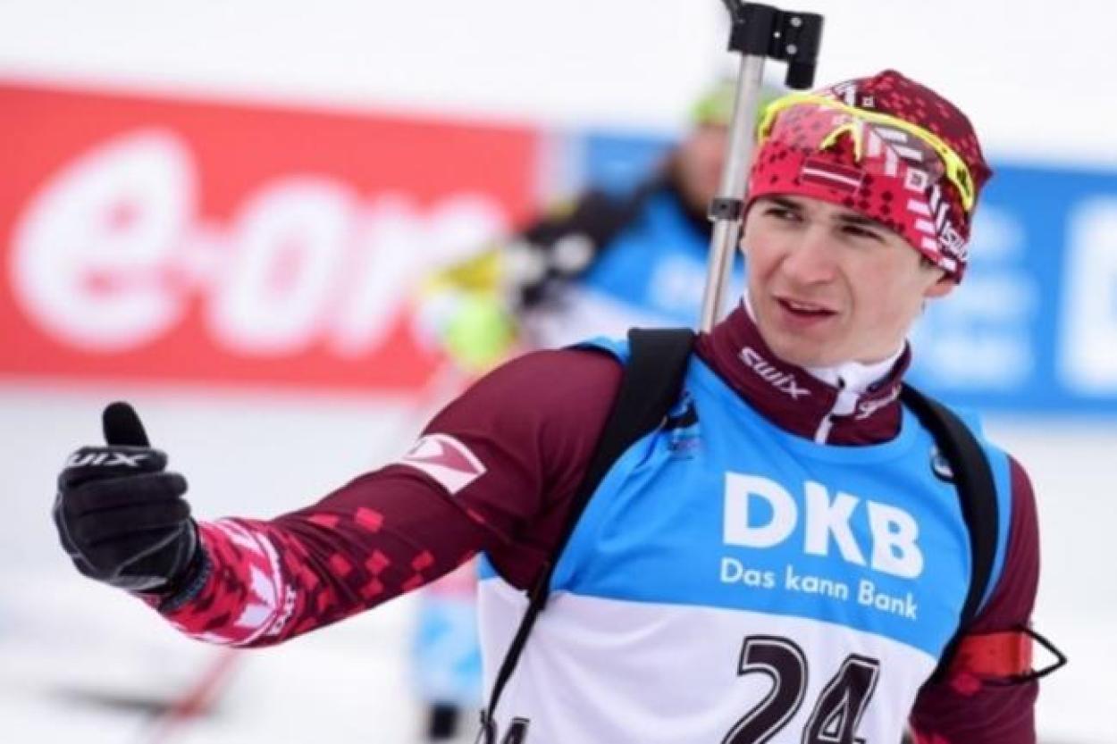 Латвийский биатлонист сенсационно завоевал медаль на чемпионате мира